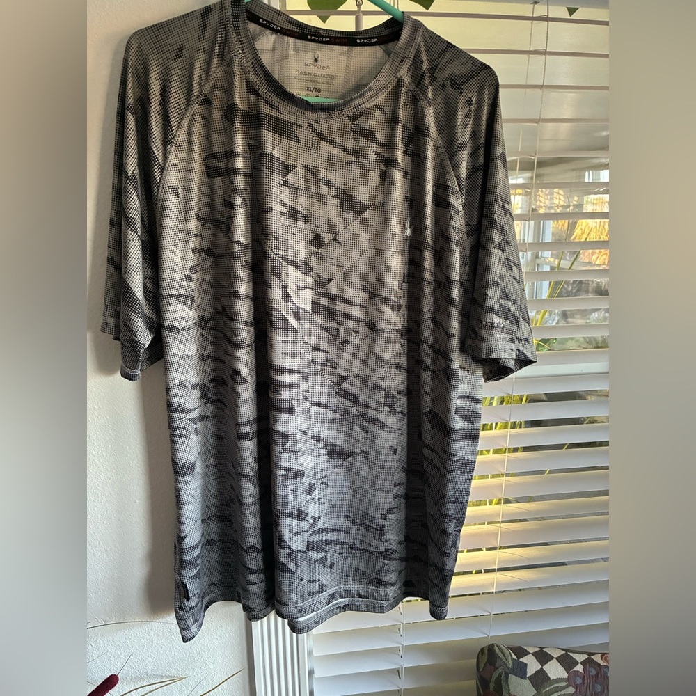 Spyder Men's Short-Sleeve Performance Tee in Gray Camo Print
